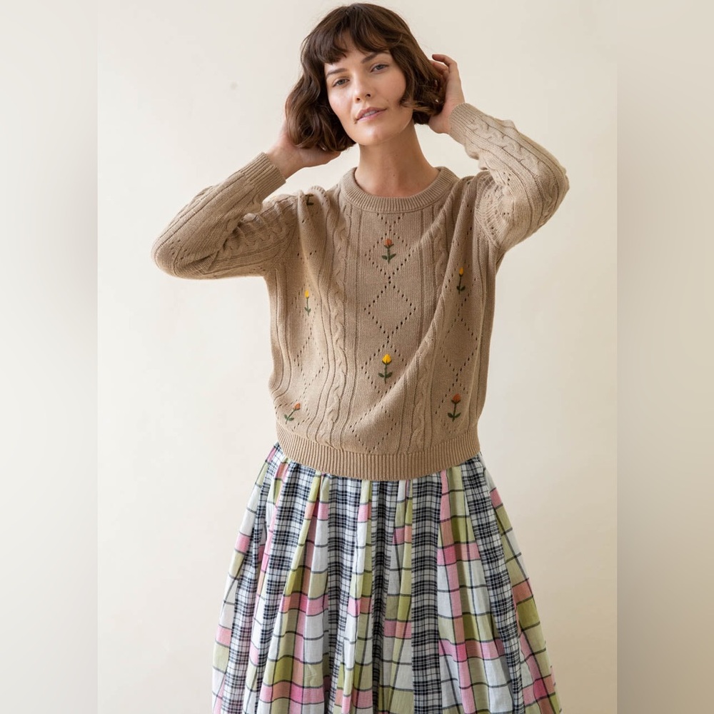 Meadows yarrow floral sweater
